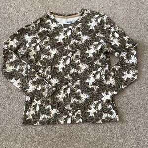 Full sleeve top
